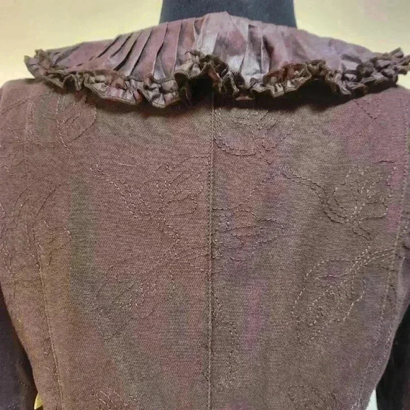 NWOT Stunning Hazel Medium Warm Brown Jacket Embroidered Ruffle Pleated Trim - Picture 6 of 11